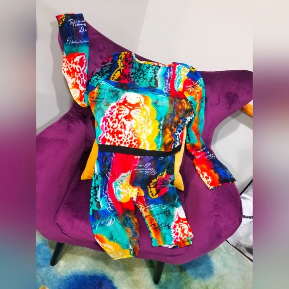 Two Piece Short Set - Multi-colored - Picture 2 of 4